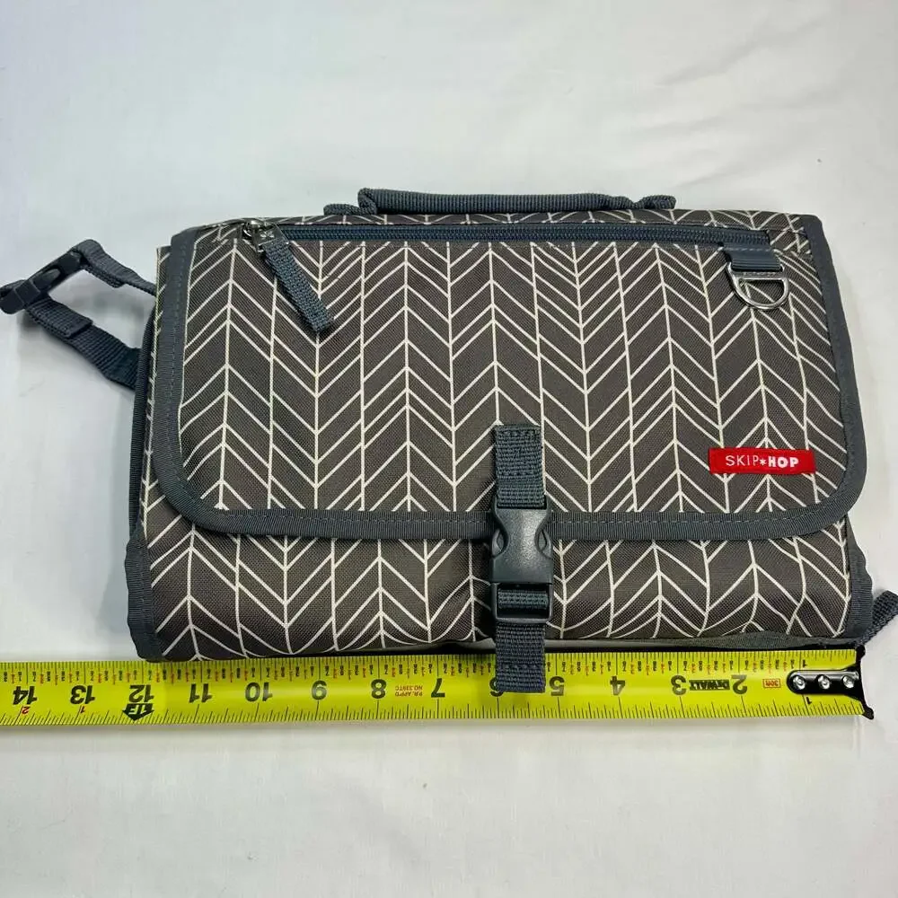 Skip Hop Pronto Signature Portable Changing Station, Grey Herringbone